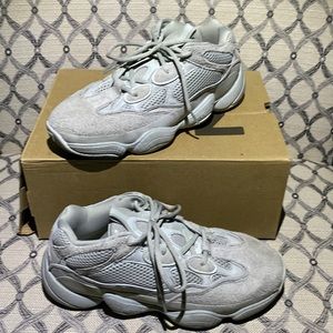 Yeezy 500’ salt